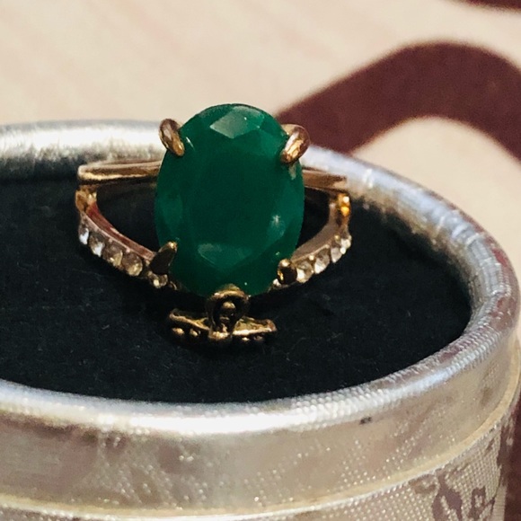 Ring - Picture 6 of 6